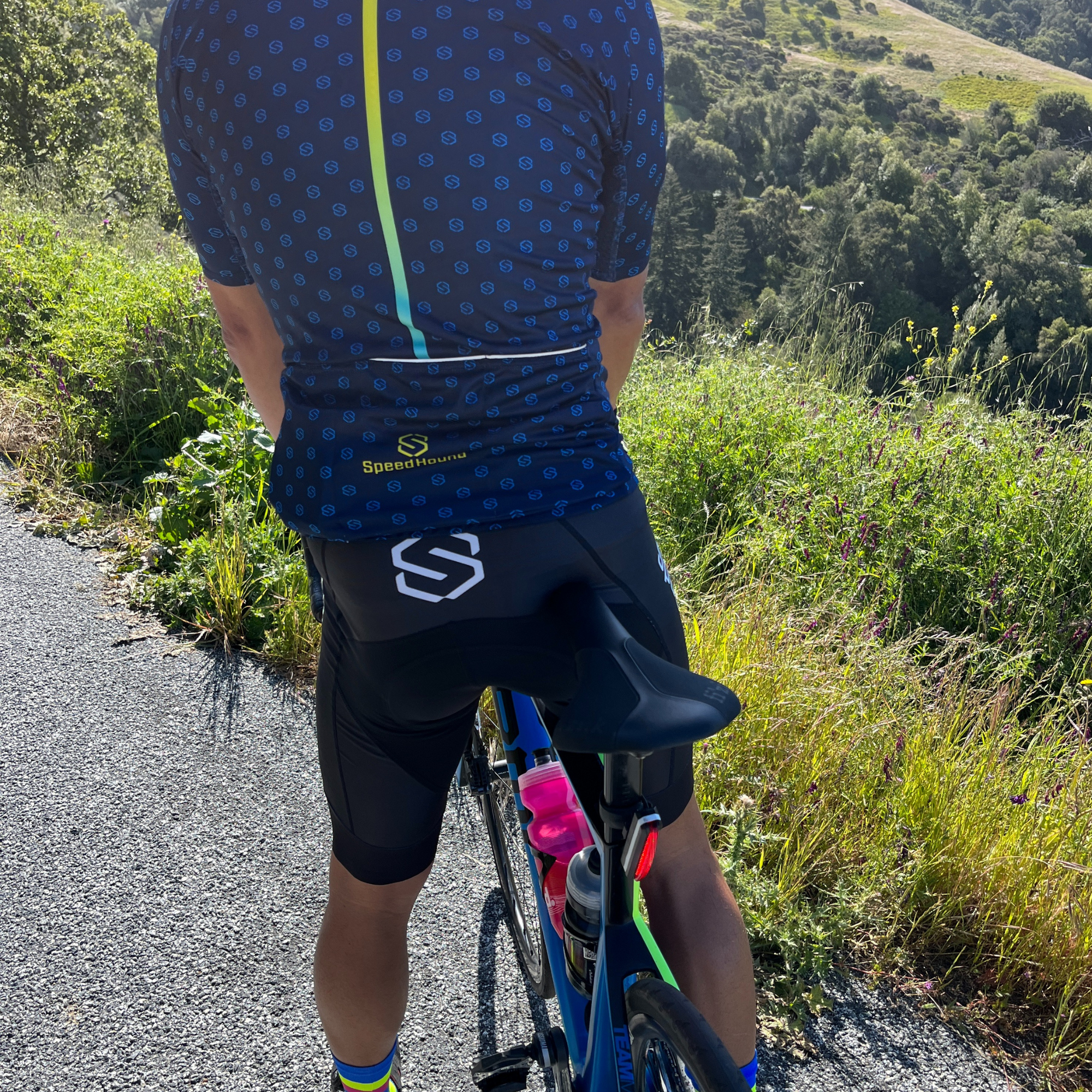 Black best sale bibs cycling